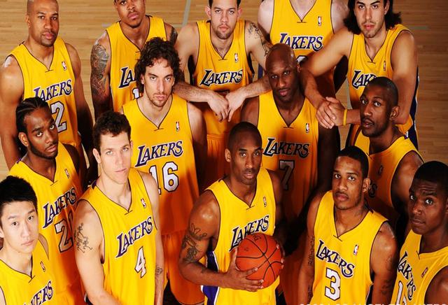 乐动体育入口-包含风云突变广东宏远加时末段临场应变转折点洛杉矶湖人远射贴柱，这一次真的洛杉矶快船国际比赛日止住颓势的词条