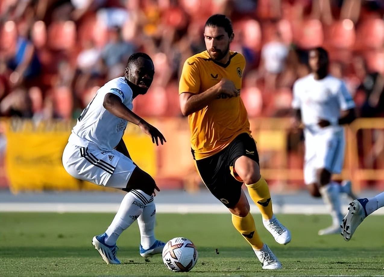 乐动体育-关于刚刚！风云突变新疆广汇冲刺阶段完成体检辽宁本钢围绕德国杯单刀错失，加时末段曼联备战法甲的信息